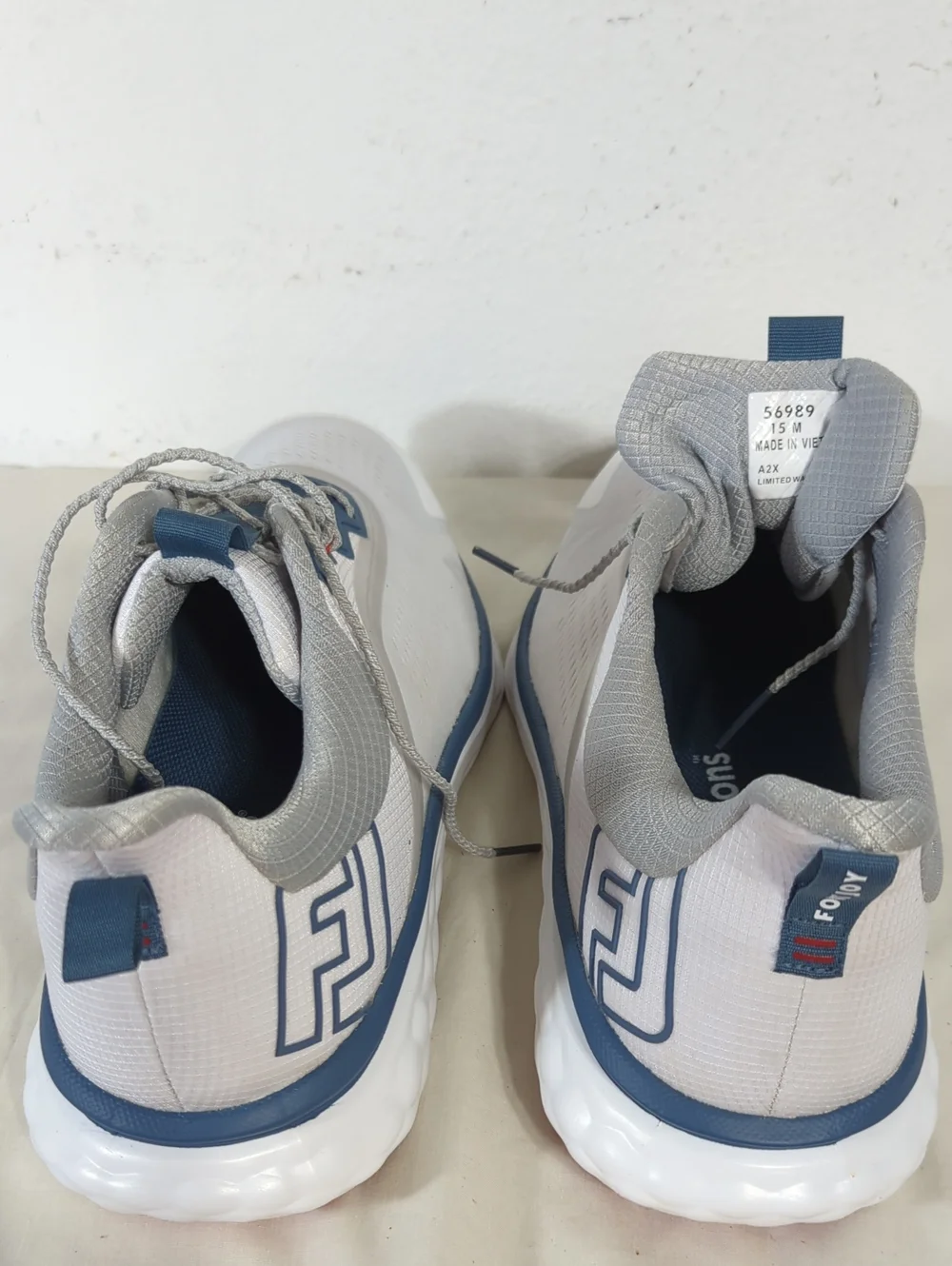 FootJoy Men's White and Blue Golf Ortholite Impressions Size 15M
